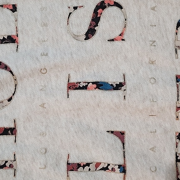 Hollister Women's Crewneck Sweater size small - Picture 2 of 3